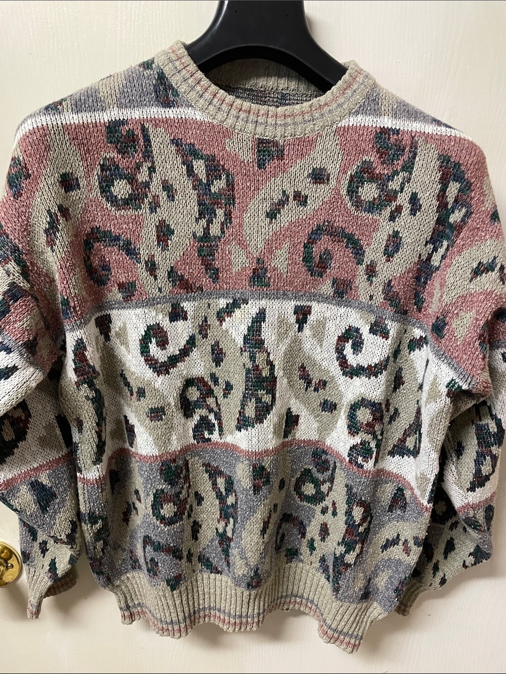 Crewneck Paisley Pattern Sweater